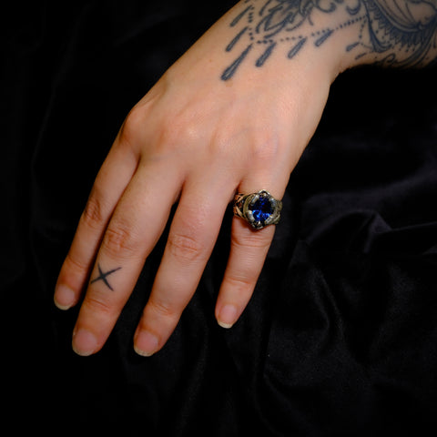 Aetrum - Sapphire & silver ring