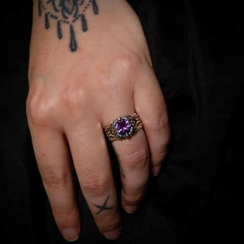 Zevria - Sapphire & silver ring
