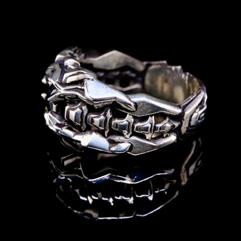Hexrail - Moissanite & silver ring
