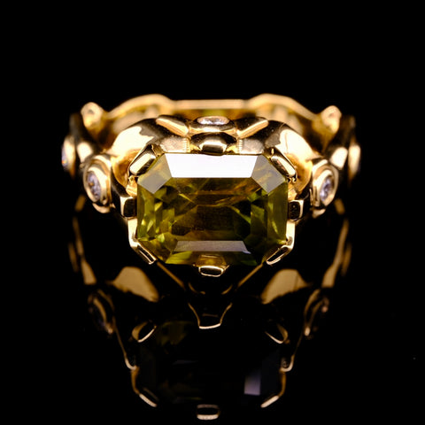 'Glynth' - sapphire & gold ring