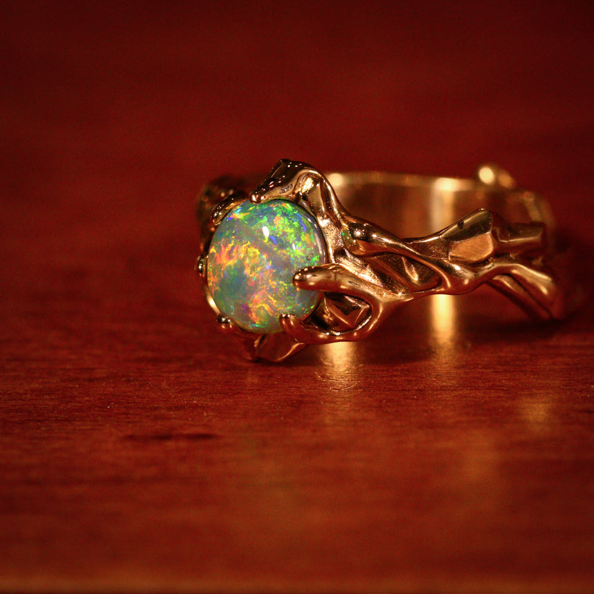 Crystal opal & gold ring