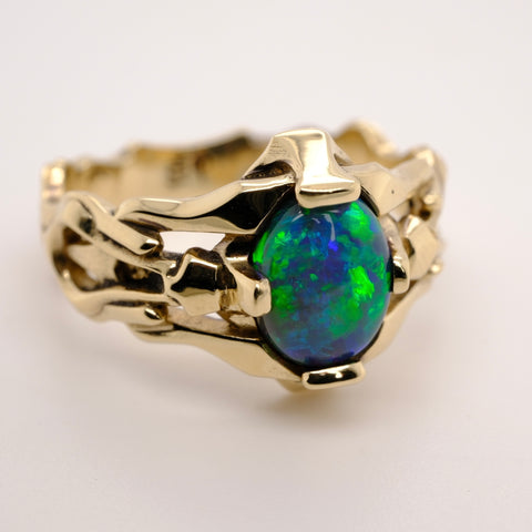 'Neotecra' - opal & gold ring
