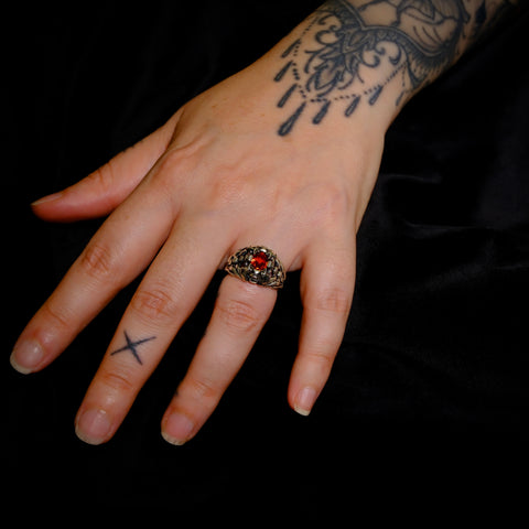 Cyndralis - Sapphire & silver ring