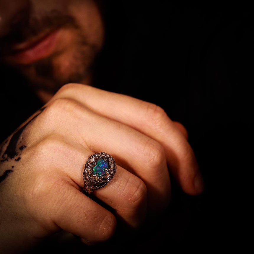 Blue Lotus ‘Earthset’ ring