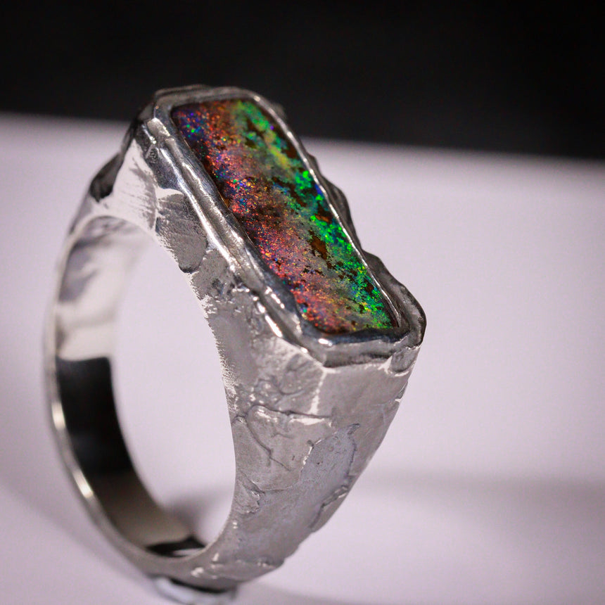 Redgreen  ☠️ opal ring