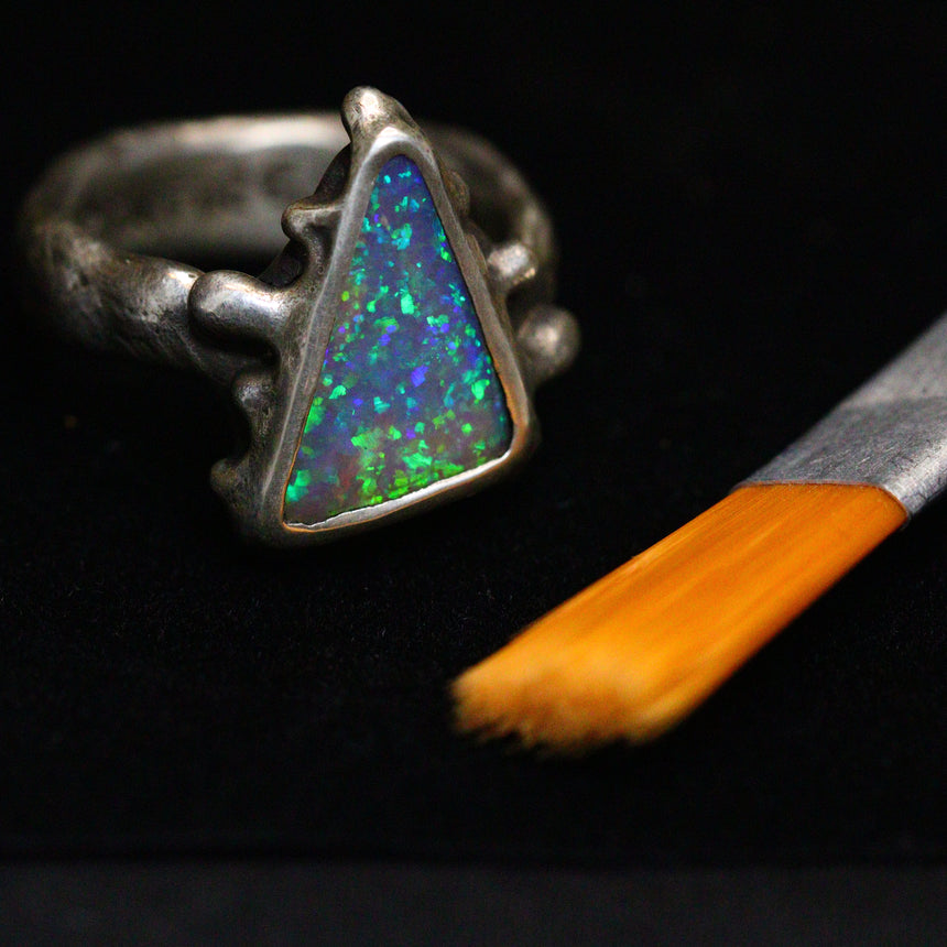 Green sparkle party opal ring